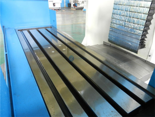 Un CNC su ordinazione verticale di 3 assi che macina XK7125