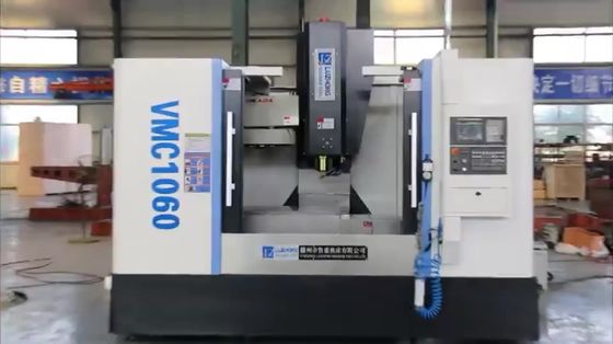 Fresatrice verticale VMC1060 di CNC