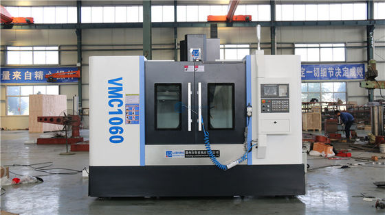 Fresatrice verticale VMC1060 di CNC