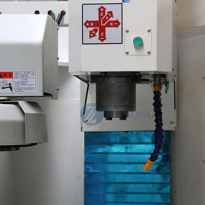 Fresatrice di CNC di hobby XK7136 di bassa potenza
