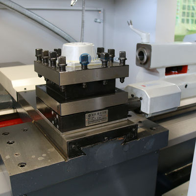 Macchina di giro del tornio di CNC di CNC CAK6140 Cina del tornio da vendere