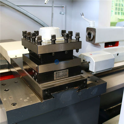 Il CNC orizzontale del letto piano lavora il tornio al tornio della ruota di CNC CAK6140/CAK6150/CAK6160