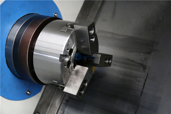 Centro di giro inclinato del tornio SCK6339 di CNC del letto