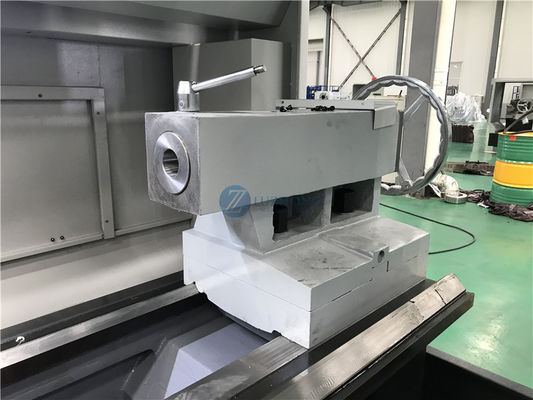 Il grande tubo di CNC dell'oscillazione che infila il metallo della macchina del tornio del tornio QK1325 lavora l'infilatura al tornio del tubo di CNC