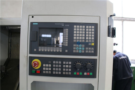Centro di giro di CNC del tornio dello strumento del gruppo del tornio del letto di inclinazione di CNC di TCK6340 TCK6340S