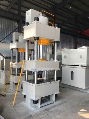 YQ32-200 tre macchina cinese della pressa idraulica della colonna dei fasci quattro