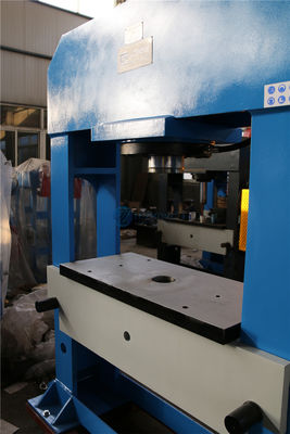 Metallo idraulico HP-200 che timbra la struttura della macchina H della stampa